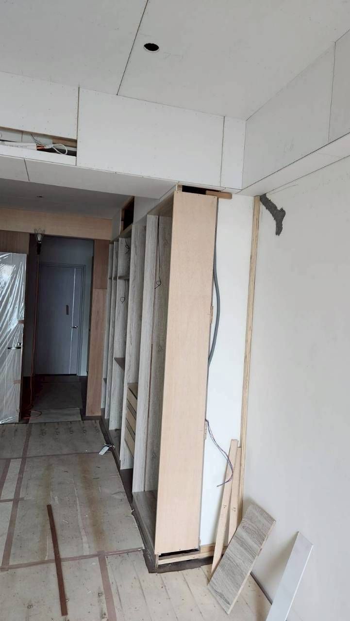 配合施工裝潢前置配管作業，安裝三菱重工一級變頻冷暖空調 (13).jpg