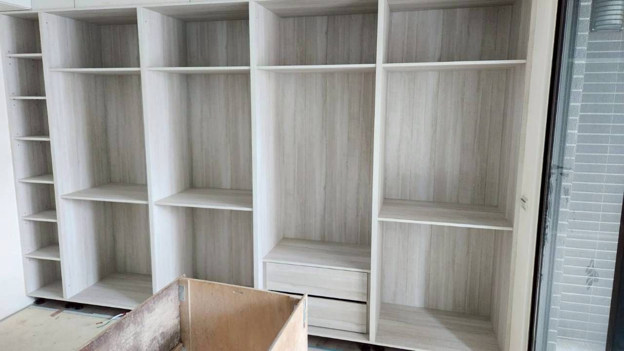 配合施工裝潢前置配管作業，安裝三菱重工一級變頻冷暖空調 (20).jpg